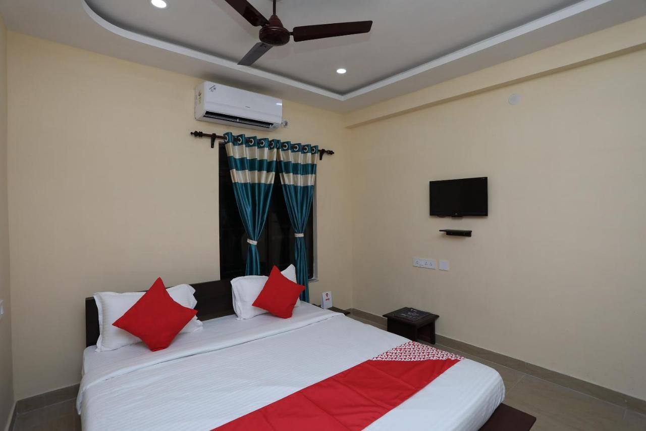 Oyo 17376 Happy Spring Inn Calcutta  Esterno foto